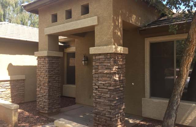 1813 N 114TH Drive Gallery 3