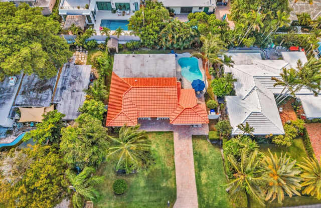 3204 Beacon Street photos photos