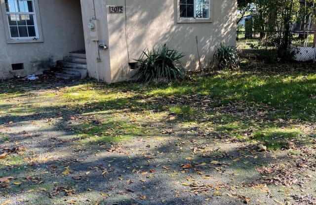 3015 El Noble Ave - 3015 El Noble Avenue, Oroville, CA 95966