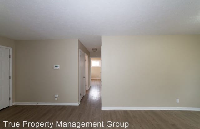 3940 Webster Gallery 3
