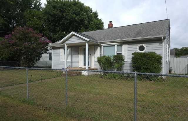 35 Laurel Drive Gallery 1