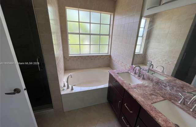11224 SW 59th Pl photos photos
