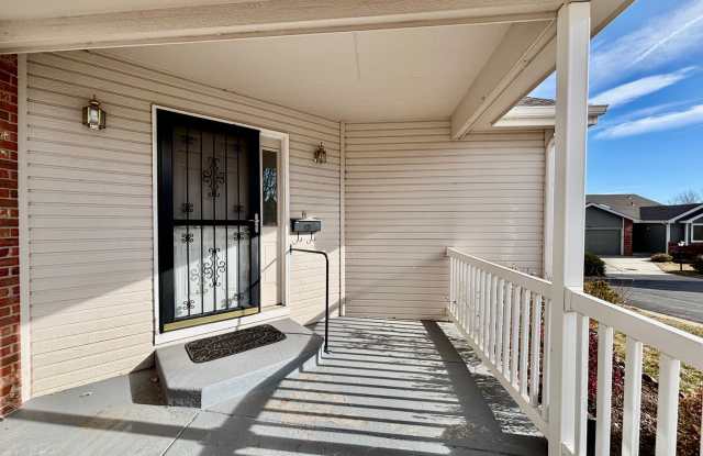 Great 2-Bedroom Home in Loveland! Gallery 3