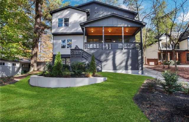 2497 Wawona Drive NE photos photos