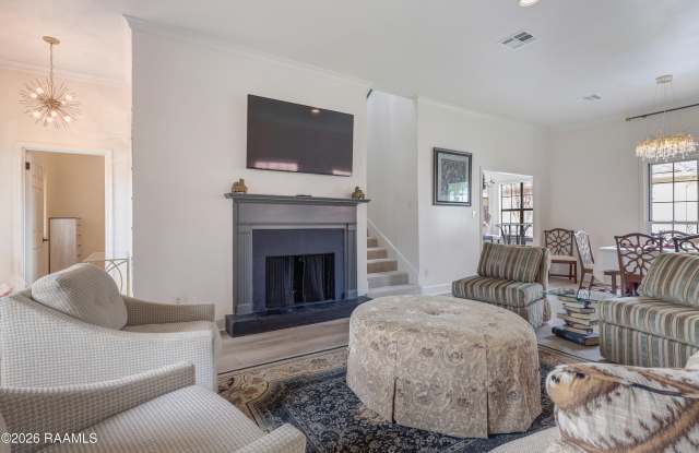13 Heatherstone Drive Gallery 2