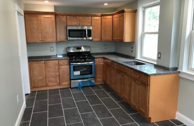 7 Yuill Cir. - 7 Yuill Circle, Boston, MA 02136