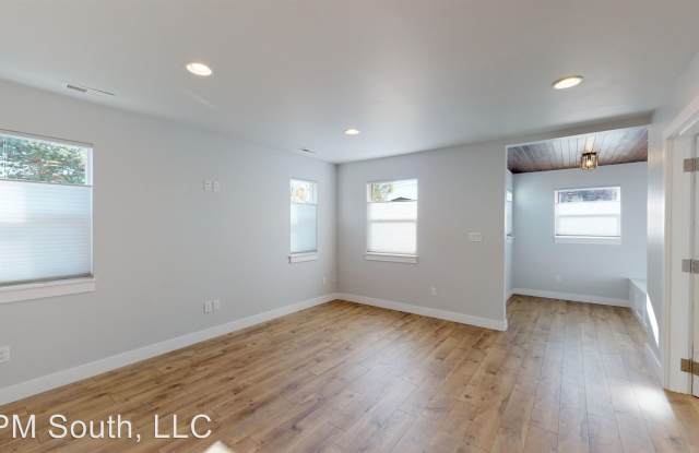 1020 SW 149th St, Gallery 3