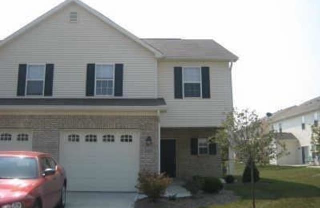 10453 Platinum Drive - 10453 Platinum Drive, Noblesville, IN 46060