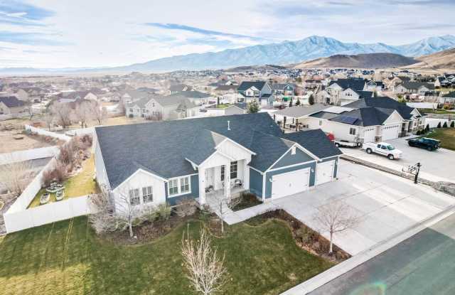 Beautiful 6-Bedroom Home in Eagle Mountain! photos photos