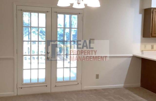 2920 Sussex Dr. Gallery 3