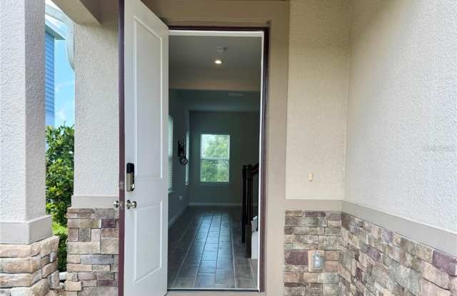 5424 PEACEFUL CREEK Cove Gallery 2