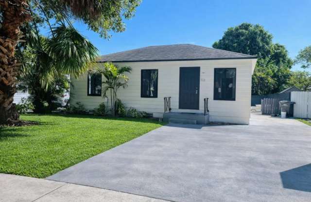 824 Winters Street, West Palm Beach, FL 33405 photos photos