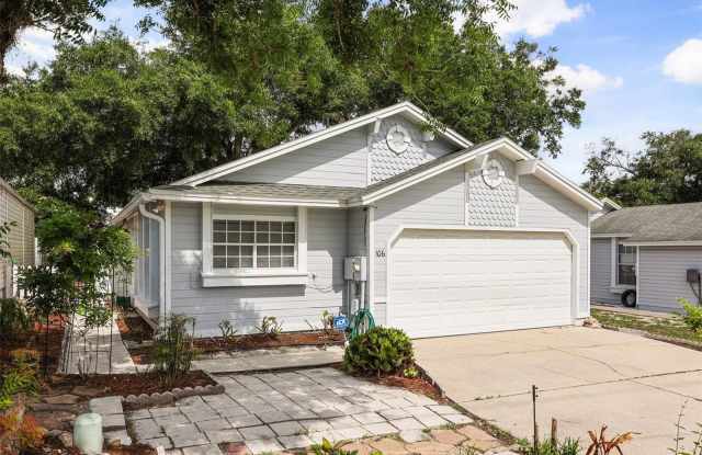 106 LAMPLIGHTER Drive photos photos