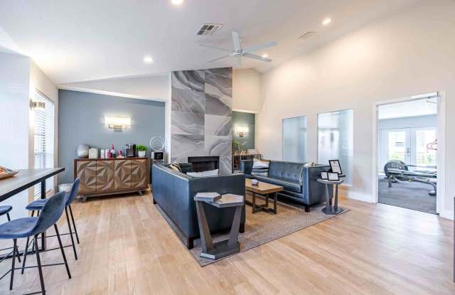 Promontory Point Gallery 3