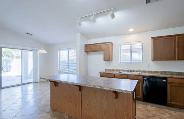 6810 W Gary Way Gallery 4