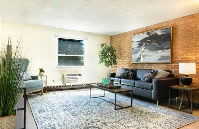 College Park by Allen & Pugh Gallery 4