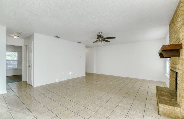 11507 SPRING CREST ST Gallery 3