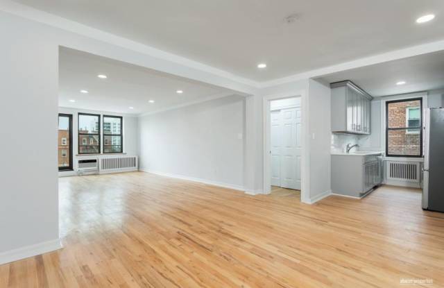 515 East 7th St. photos photos