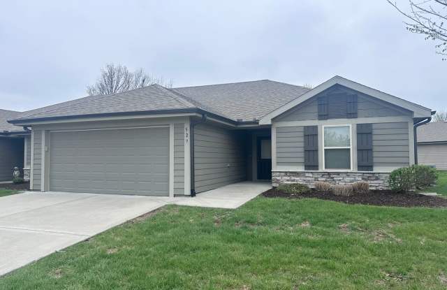 Single Level 2 Bed | 2 Bath | 2 Car Garage Attached Villa in Blue Springs photos photos