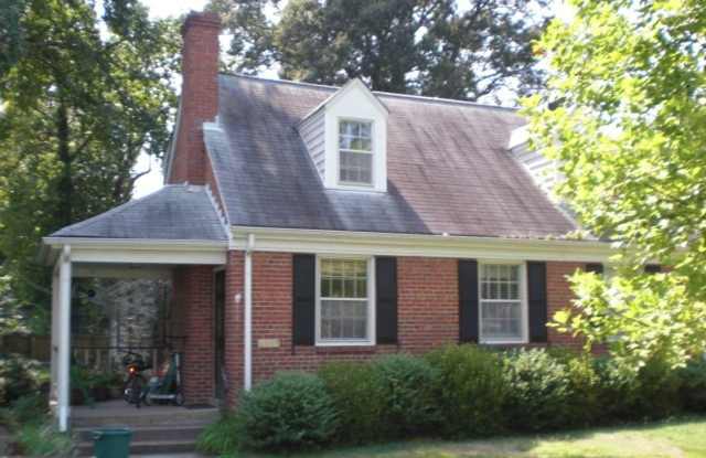 Perfect Home a Block from Mary Munford photos photos