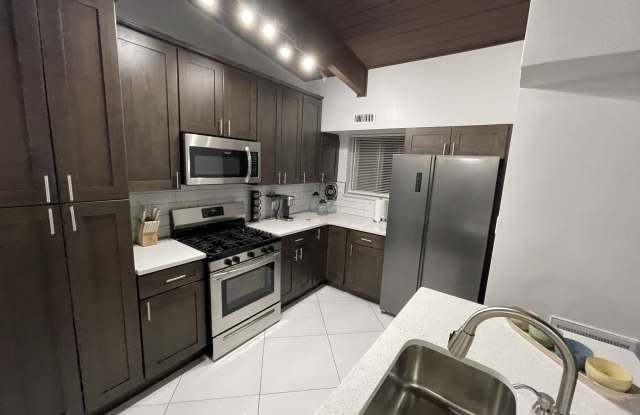 11328 Cherry Hill Rd photos photos