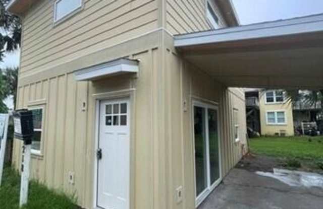 218 7TH Avenue S Gallery 2