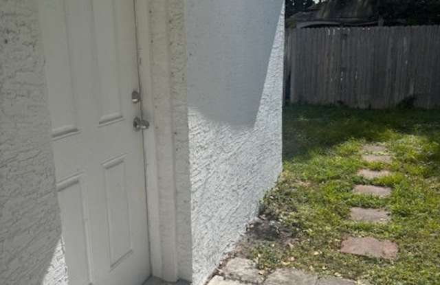 1420 N 69th Way photos photos