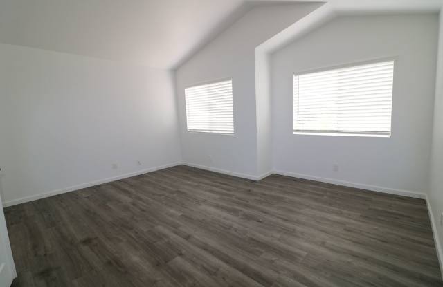 2/ Story Home  for Lease in Simi Valley! Gallery 4