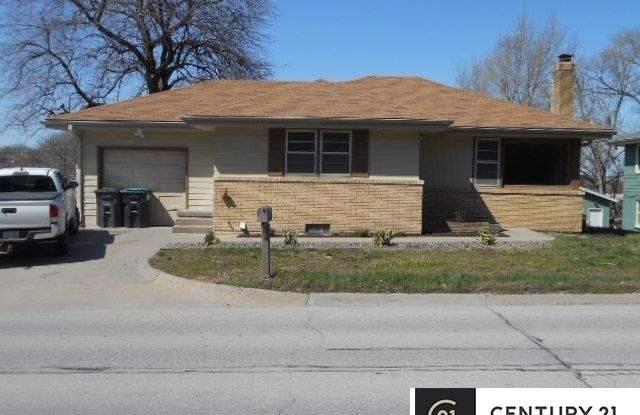 5034 S 84th Street - 5034 South 84th Street, Omaha, NE 68127