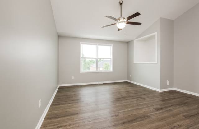 1004 Golfview Drive Gallery 3