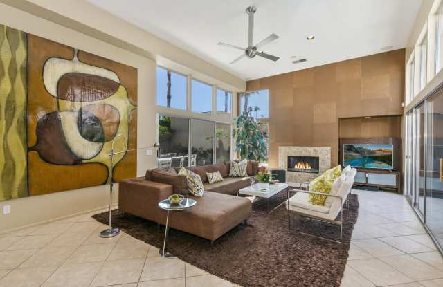 668 Dunes Court Gallery 4