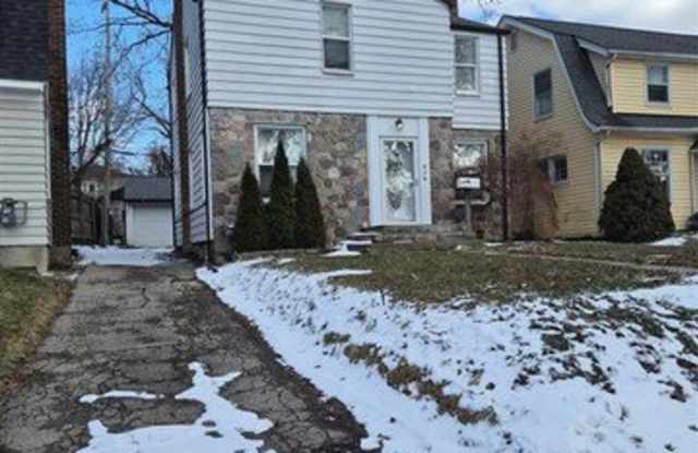 6 Utica Road photos photos