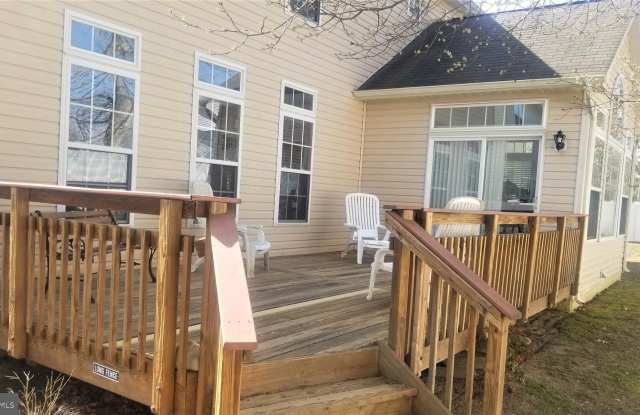4611 ANGUSHIRE COURT Gallery 3