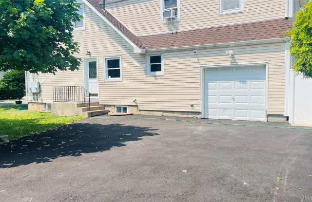 761 Jackson Avenue photos photos