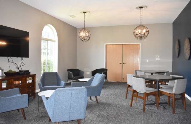 Carver Lake Townhomes Gallery 2