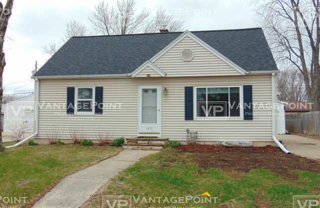 1591 Amy Street - 1591 Amy Street, Green Bay, WI 54302