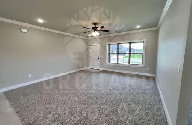 Siloam Springs- Single-Family Home- Popular Mayberry Plan Gallery 4