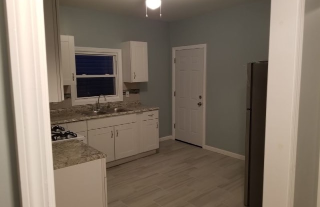 157 N 16th St 2 - 157 North 16th Street, East Orange, NJ 07017