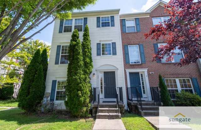 11 Hallsdale Ct Gallery 1