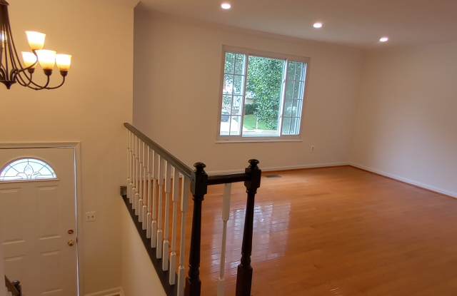 4009 Pickstone Drive Gallery 3