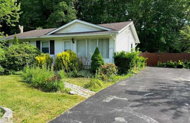43 Wickham Drive - 43 Wickham Drive, Orange County, NY 10990