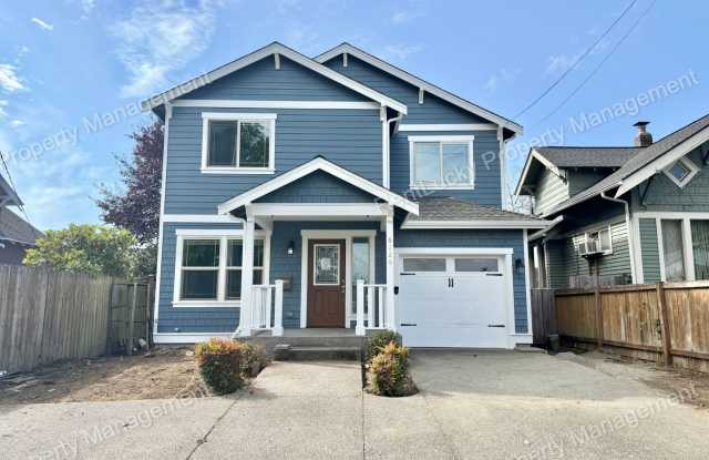 Great 4 Bedroom in Tacoma w/ Bonus Area and Beautiful Kitchen! photos photos Great 4 Bedroom in Tacoma w/ Bonus Area and Beautiful Kitchen! photos photos