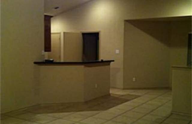 2101 Sweetwood Drive Gallery 4