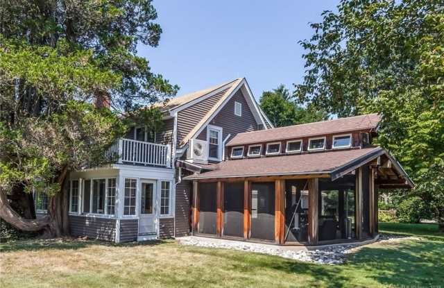 116 Overshores Drive East photos photos