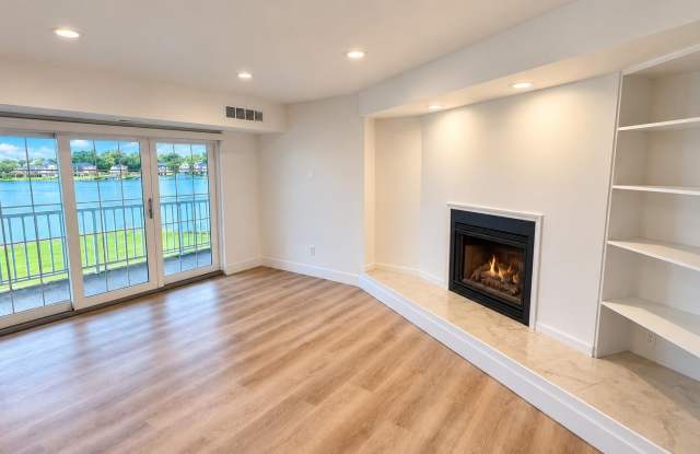 3565 Port Cove Drive Gallery 2