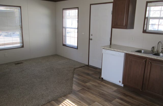 192 N. Kenbrook St. SE - 192 North Kenbrook Street Southeast, Cutlerville, MI 49548