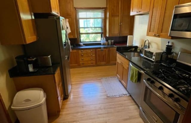 3235 Dupont Ave S - 3235 Dupont Avenue South, Minneapolis, MN 55408