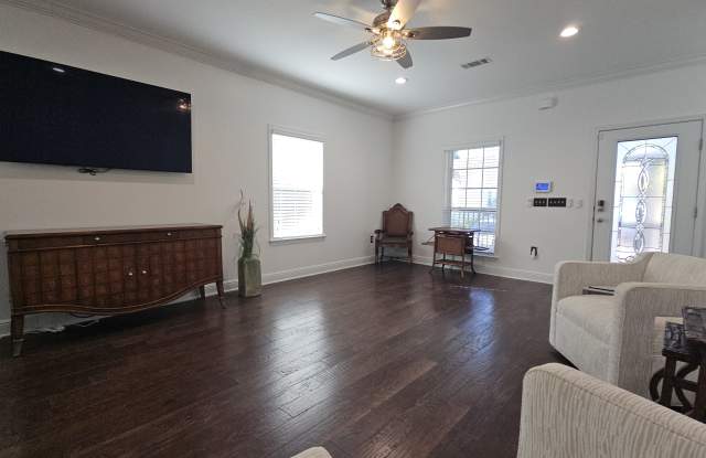 104 Golf Villa Dr Gallery 3