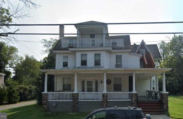 290 KINGS HIGHWAY photos photos
