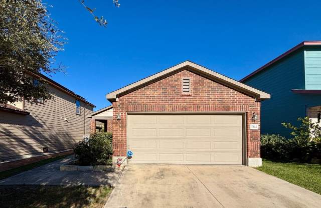 Bright and Open 4 bedroom 2 bath Single Story Home on the NE side of SA! - 7322 Azalea Square, San Antonio, TX 78218